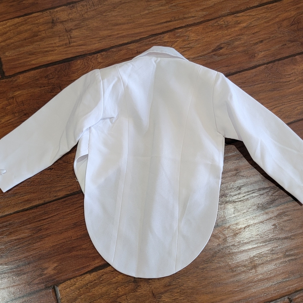 Peanut Butter Collection white suit - Picture 16 of 16